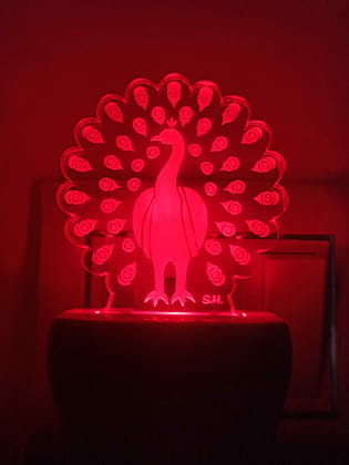 Multicolour Trendy Peacock Acrylic Night Lamp - Add a Pop of Color to Your Bedroom Multicolour Trendy Peacock Acrylic Night Lamp - Add a Pop of Color to Your Bedroom