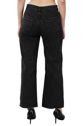 Stylish and comfortable women's wide leg jeans in black Stylish and comfortable women's wide leg jeans in black