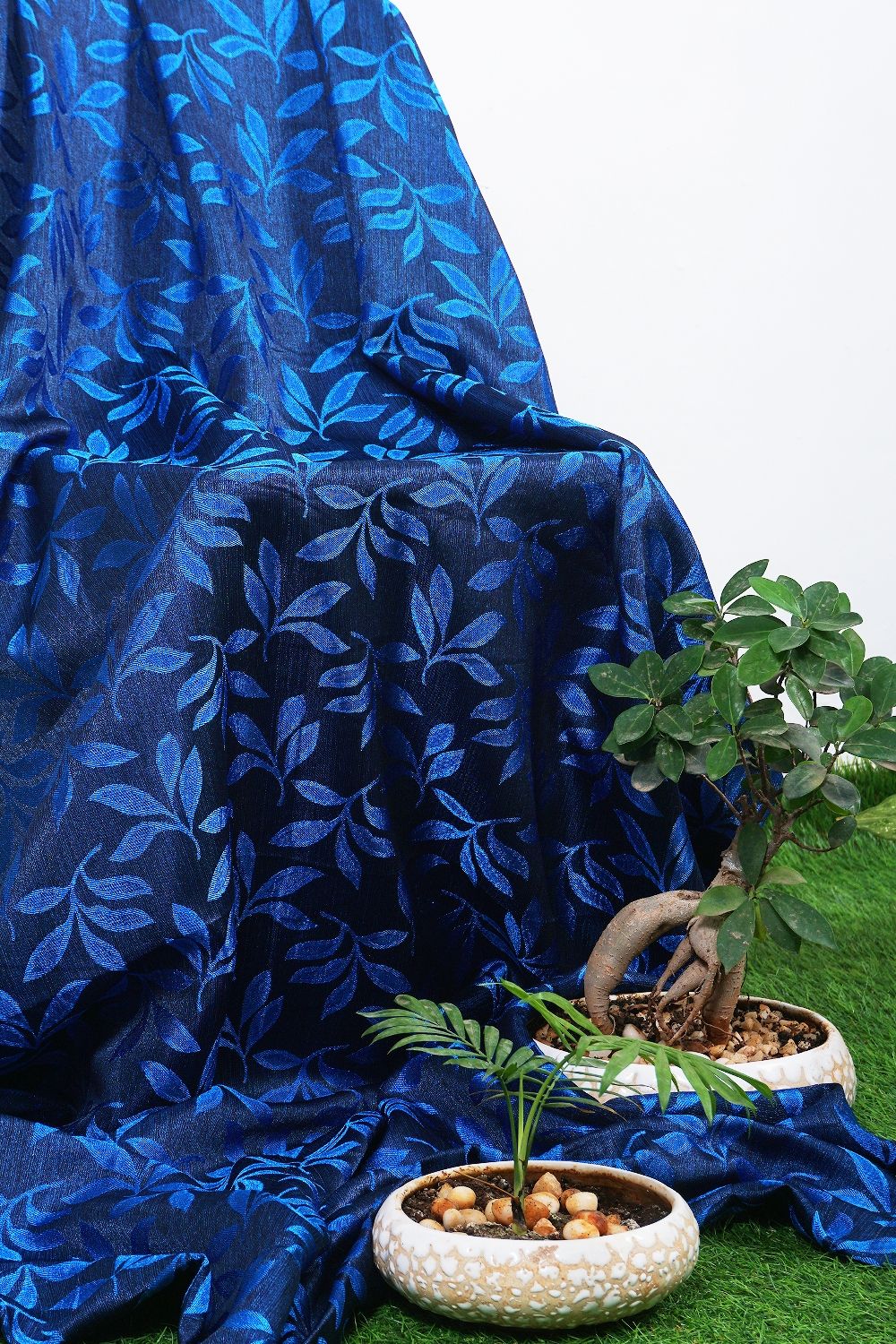 Parda online 213 cm (7 ft) Jacquard Fabric Leaf Design Eyelet Window Curtain | Navy Blue Colour (Pack of 1) | Fine Blended Jacquard Fabric | for Living Rooms & Bedrooms | 213 L x 121 W Centimeters