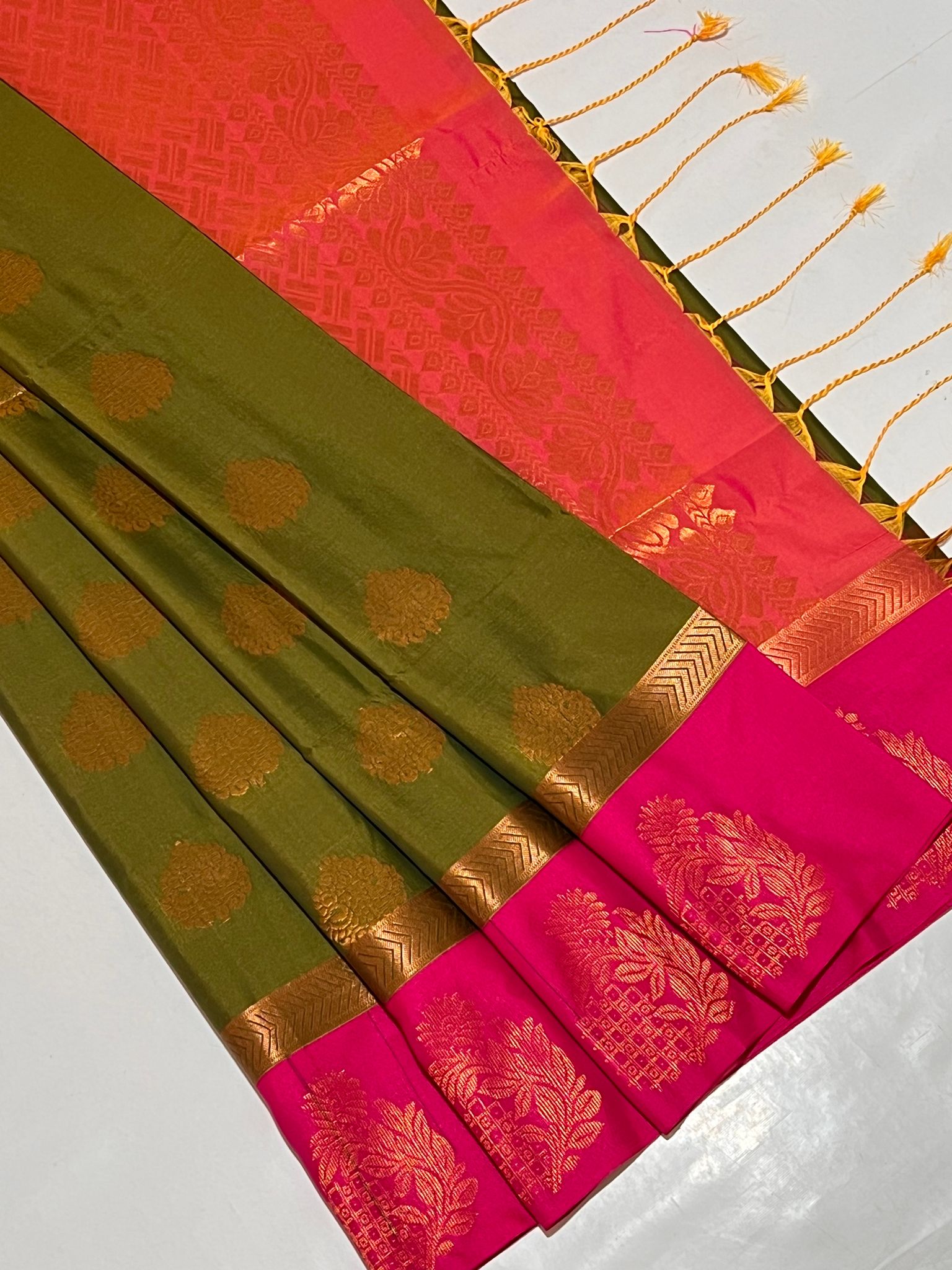 SRI MANJUNATHA SILKS