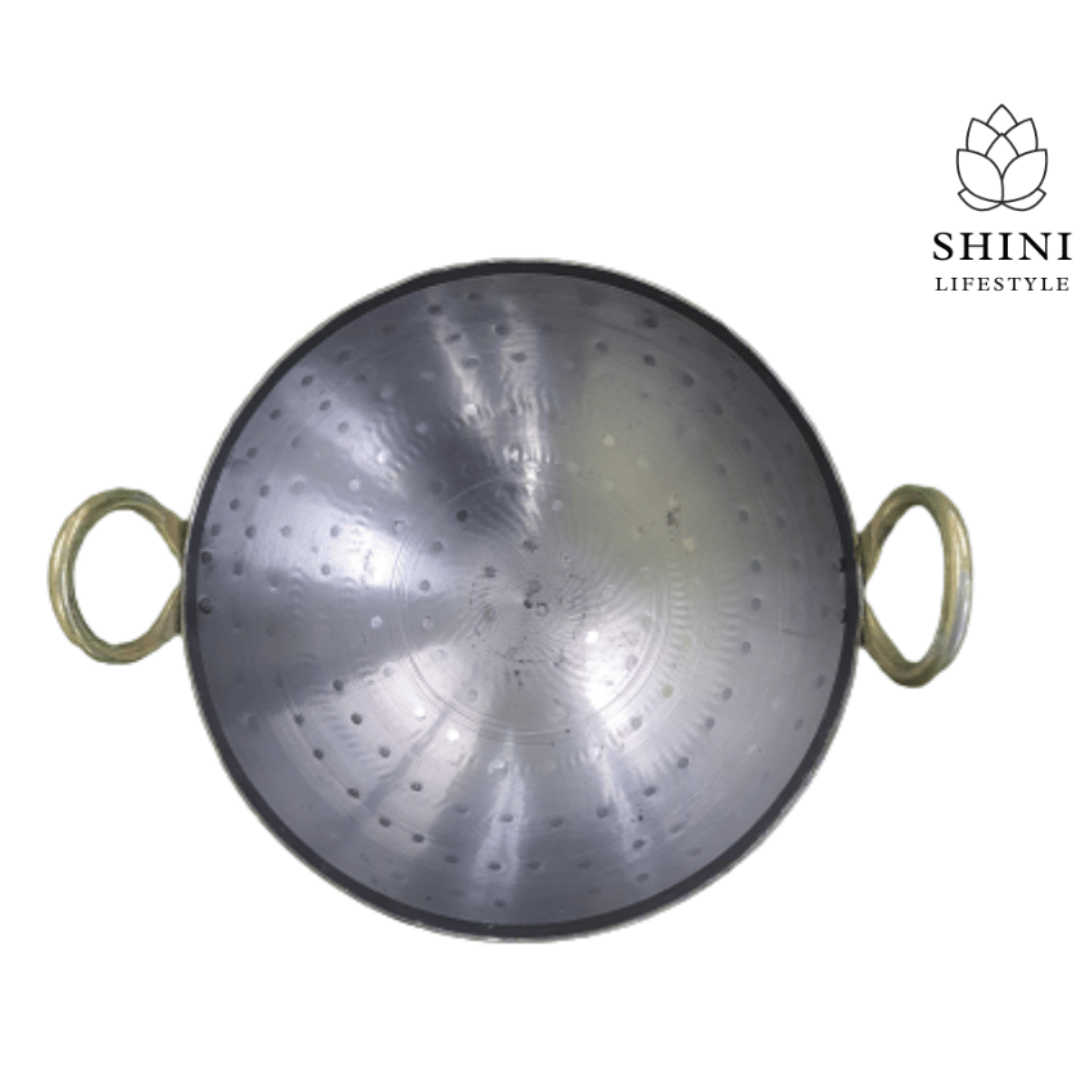 SHINI LIFESTYLE Heavy Base Iron Kadhai Deep Bottom Loha Kadai HAMMERED Kitchen Karahi 4 L Kadhai Kadhai 32 cm diameter 4 L capacity