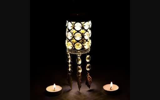 Ali Shipping Fancy Golden Diamon Jhoomer for Home Decoration.