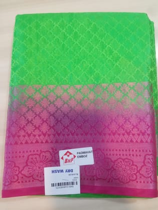 Self Design Daily Wear Chiffon Saree Self Design Daily Wear Chiffon Saree