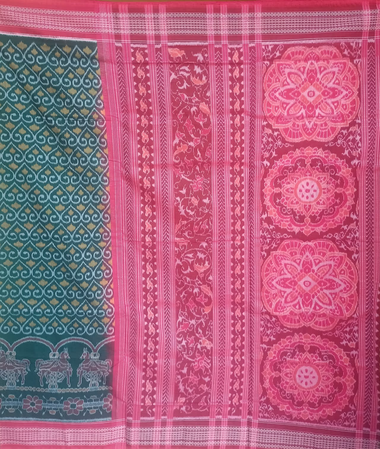 Traditional Handloom Sambalpuri Saree Flower Body