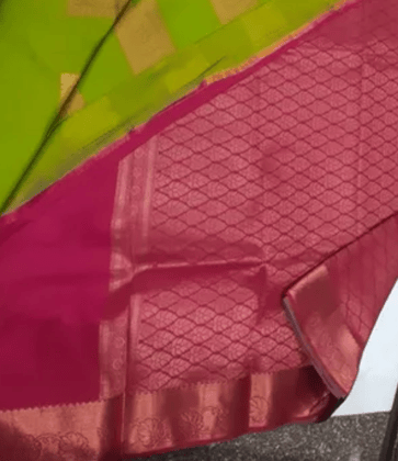 Woven, Solid/Plain Pure Silk Saree parrot green color saree with perfect pink color and blouse Woven, Solid/Plain Pure Silk Saree parrot green color saree with perfect pink color and blouse