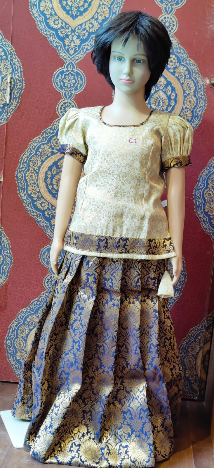 Girls Lehenga Choli Ethnic Wear Embroidered Lehenga Choli