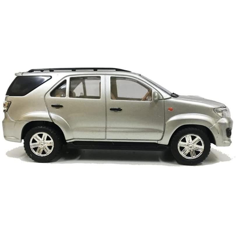 Pul Back Fortuner Car Toy for Kids Multi Colour