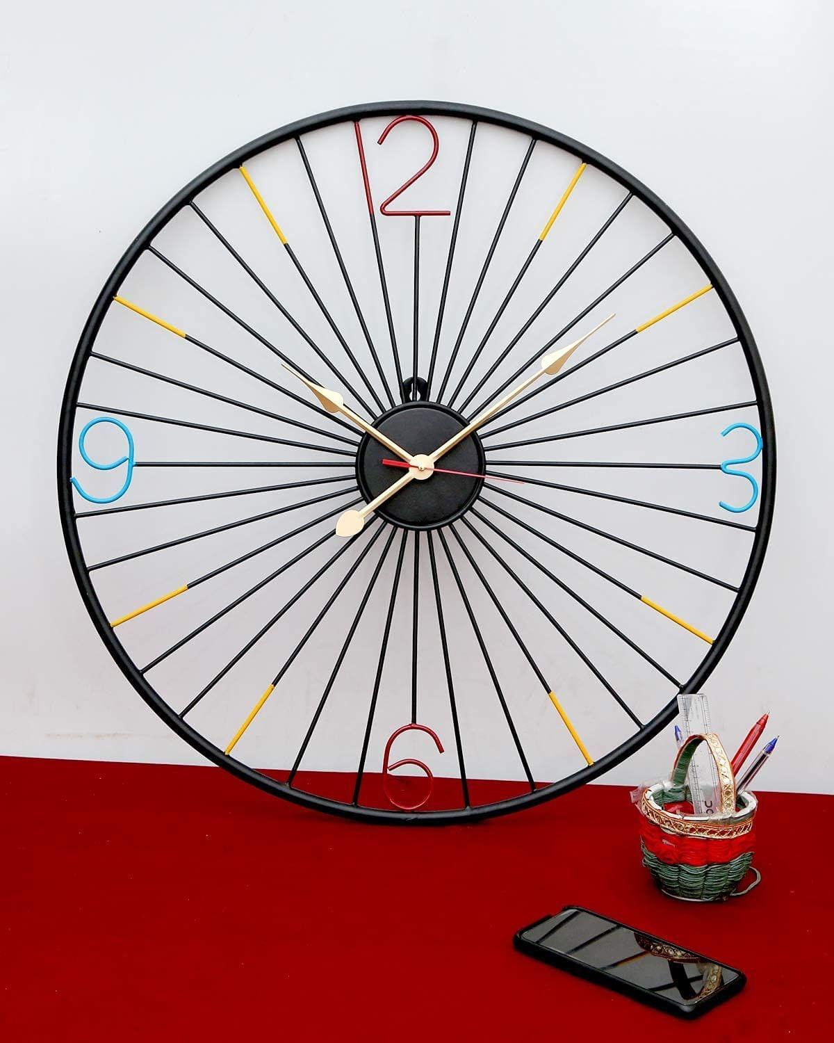 LIGHT ANGLE Metal Wall Decor and Hanging Clock (Gold_60 x 60 cm )