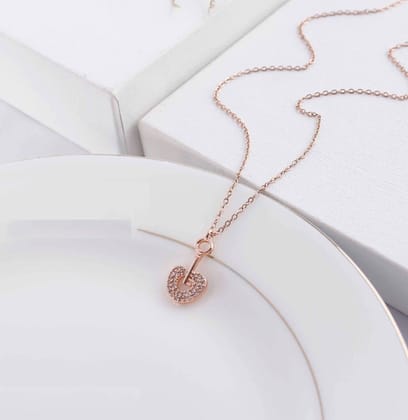 Aarohi13 Chain Pendant Set For Women with Diamond Heart Pendant Rose Gold