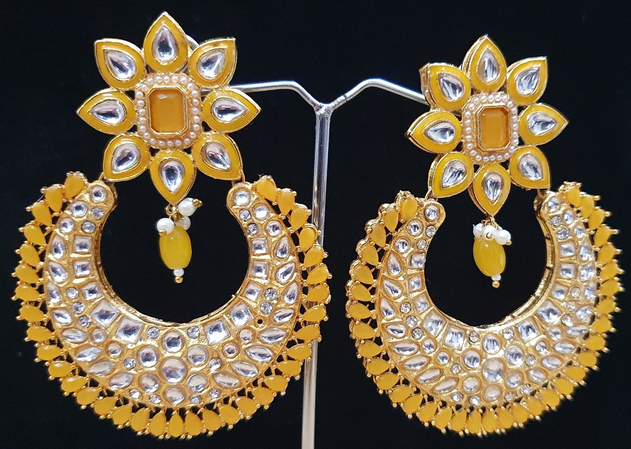 Kundan Beautiful Partywear Earrings