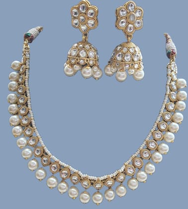 Kundan Gold plated Beautiful Partywear Necklace Kundan Gold plated Beautiful Partywear Necklace