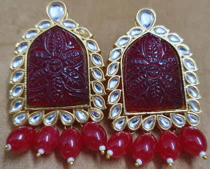 Kundan with Carving Stones Beautiful Studs Earrings Kundan with Carving Stones Beautiful Studs Earrings