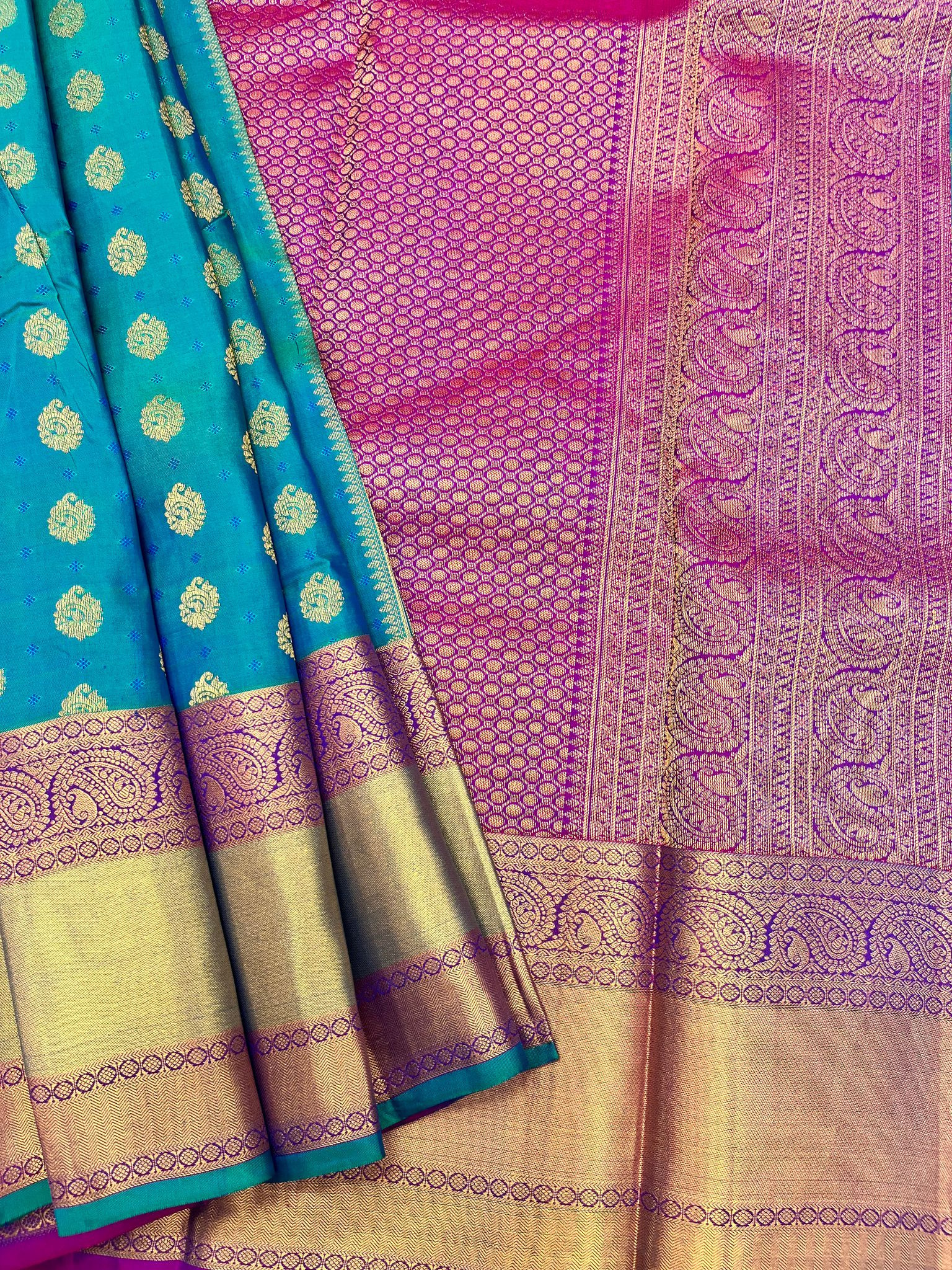Sea Green with Magenta Color Silk Saree Has Small Butta Design with Unstitched Blouse