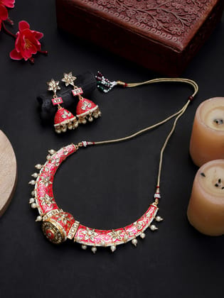 Red Color Minakari Kundan Rajwada Hansli Gold Plated Choker Necklace Set
