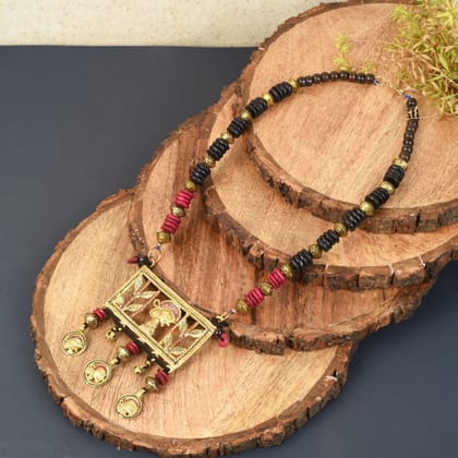 Dhokra Queens Handcrafted Tribal Necklace (1TMTNCKCG04470) Dhokra Queens Handcrafted Tribal Necklace (1TMTNCKCG04470)