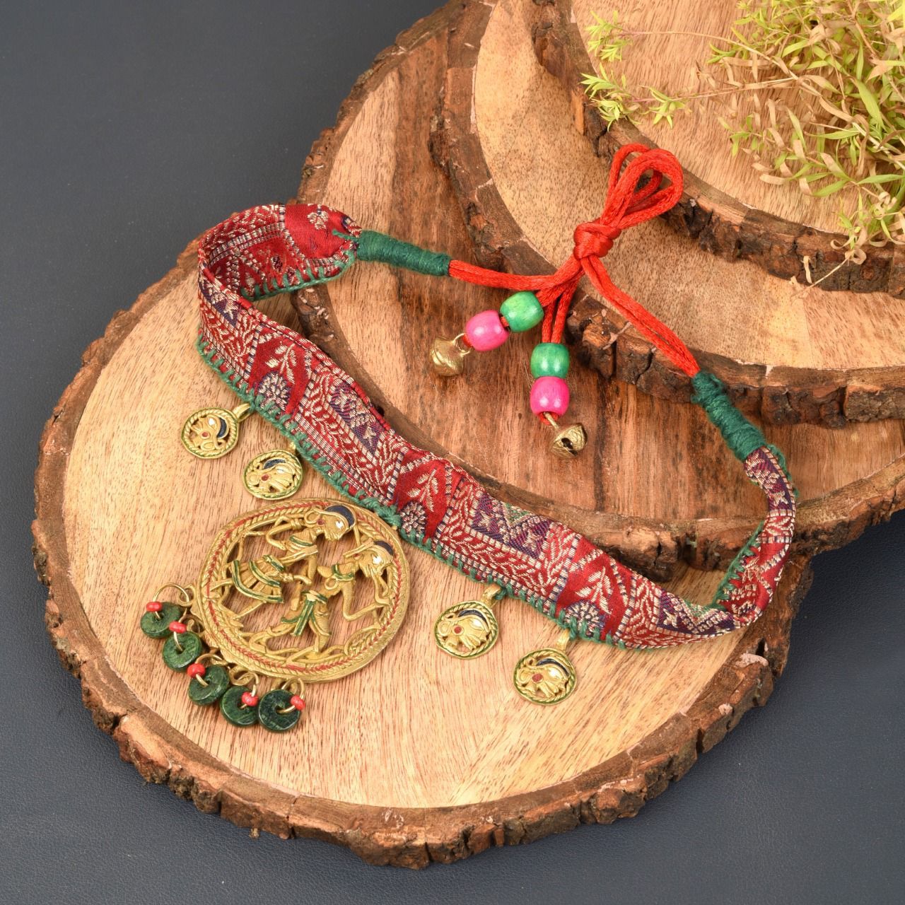 Dhokra Gracious Queen Handcrafted Tribal Choker Necklace (1TMTNCKCG04475)