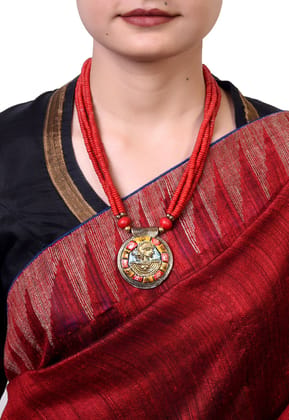 Tribal Woman Strands Bohemian Dhokra Necklace (1TMTNCKCG04479) Tribal Woman Strands Bohemian Dhokra Necklace (1TMTNCKCG04479)