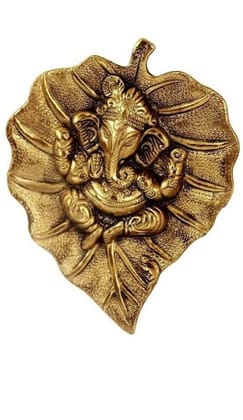Gifton Click Gold Paan Patta Leaf Lord Ganesh Wall Hanging - Decorative Religious Sculpture for Home & Office Decor, Feng Shui, Vastu in Golden Color