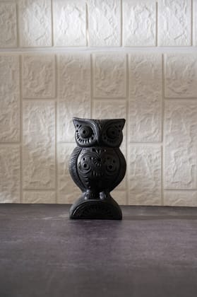 SOWPEACE Handcrafted Natural Black Terracotta Artisanal owl “Vintage owl” Double Baked Clay showpiece, Premium Artisan Made Tabletop Home Decor for Living Room,for Gif SOWPEACE Handcrafted Natural Black Terracotta Artisanal owl “Vintage owl” Double Baked Clay showpiece, Premium Artisan Made Tabletop Home Decor for Living Room,for Gif