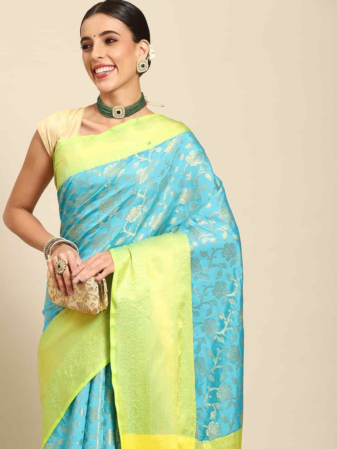 Women's Brocade Soft Silk Zari Woven Saree With Unstiched Blouse Piece