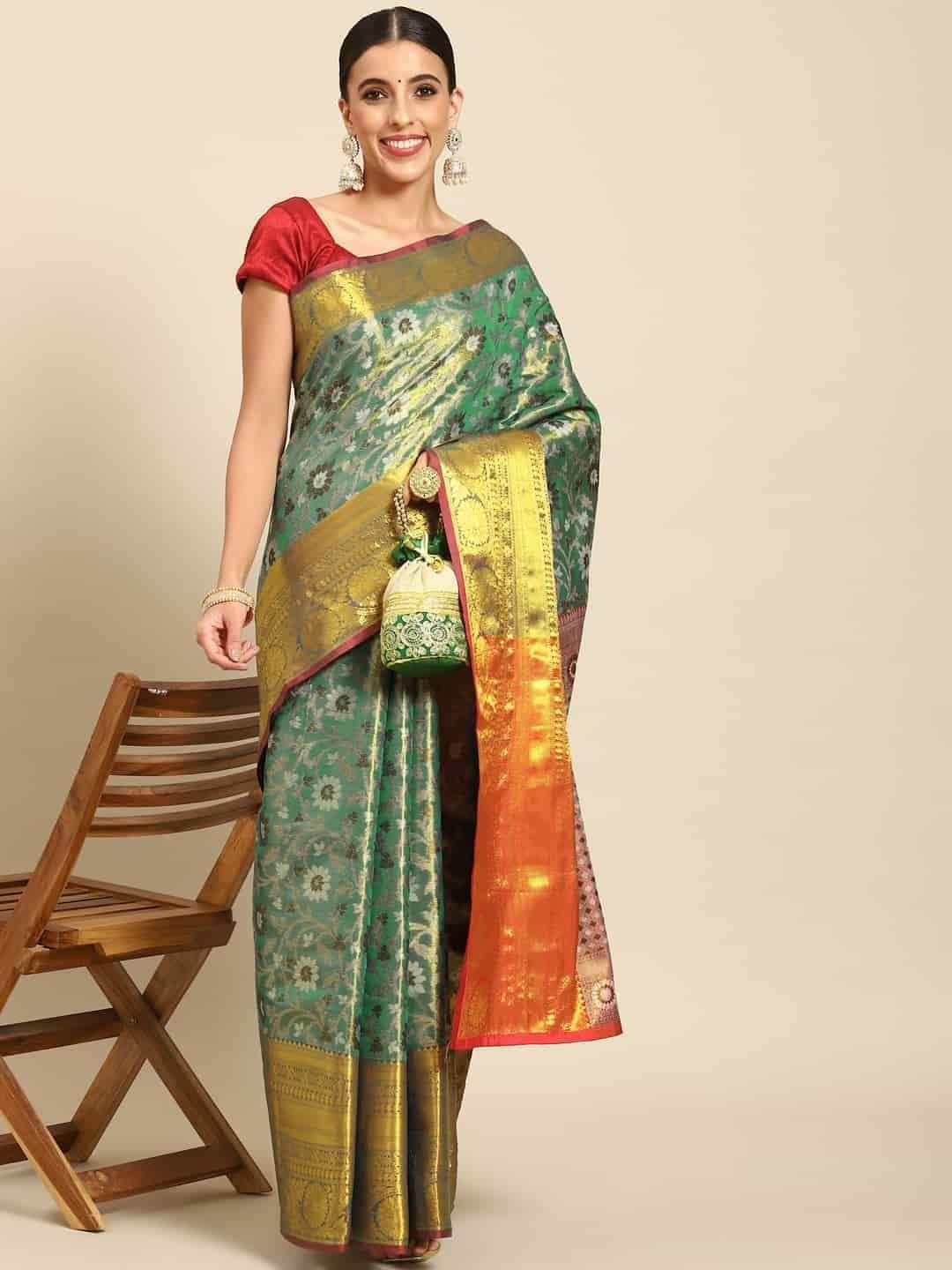 Women's Brocade Soft Silk Zari Woven Saree With Unstiched Blouse Piece