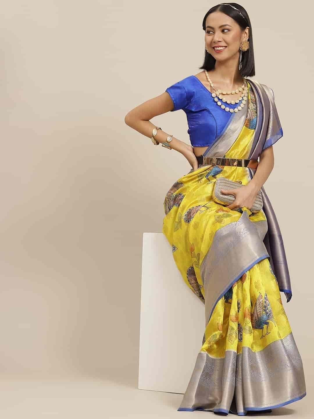 Women's Digital Printed Woven Silk Saree with unstiched blouse piece