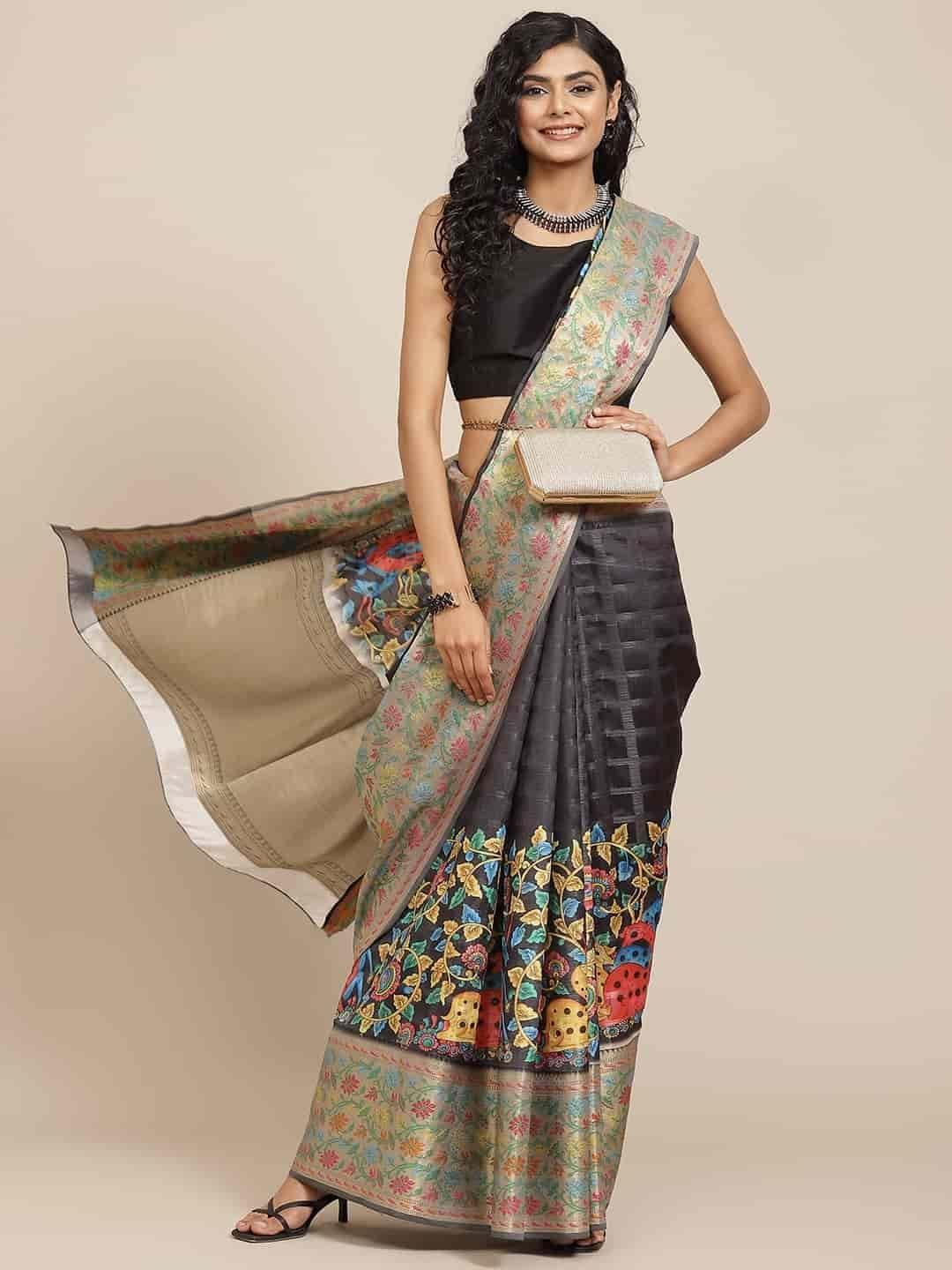 Women's Digital Printed Woven Silk Saree with unstiched blouse piece