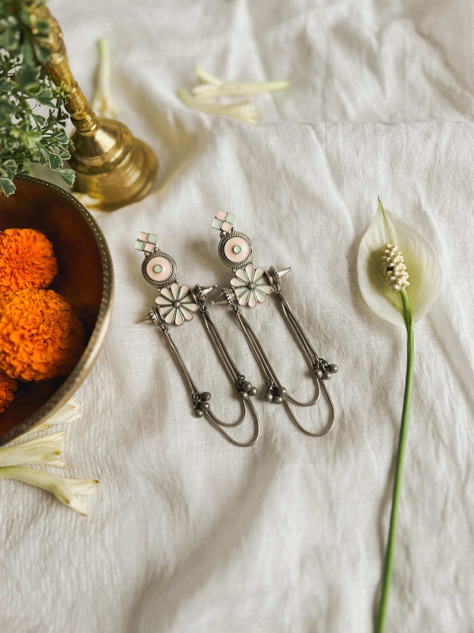 Parthi long silver earring with enamel details