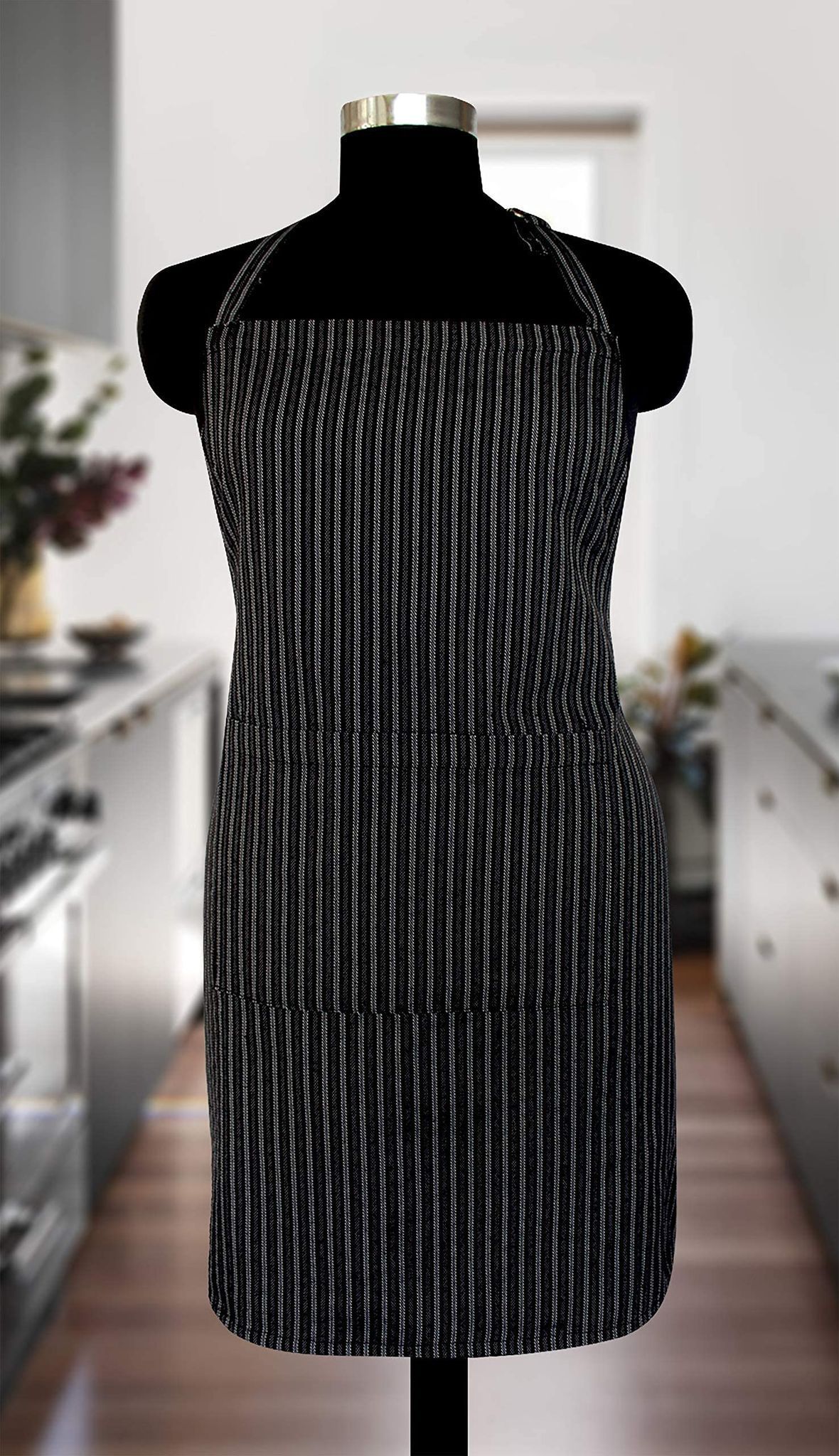 AIRWILL, 100% Cotton Yarn-dyed Stripe Weaved Aprons, Sized 65cm in Width & 80cm in Length with 1 Center Pocket, Adjustable Buckle on Top and 2 Long Ties On Both 2 Sides. Pack of 1 piece (Black,Grey)