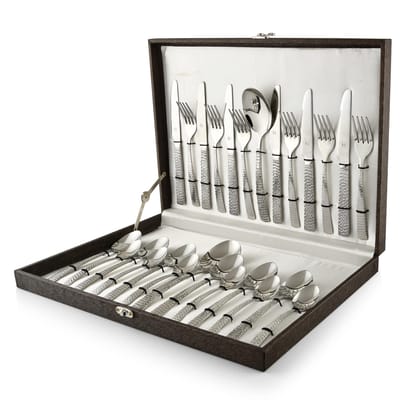 FnS Madrid Hammer Finish 26 Pc Cutlery Set with Beautiful leatheritte Packaging. FnS Madrid Hammer Finish 26 Pc Cutlery Set with Beautiful leatheritte Packaging.