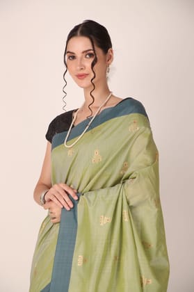 Mubarakpur Cotton Silk Saree with blouse piece (light green) Mubarakpur Cotton Silk Saree with blouse piece (light green)