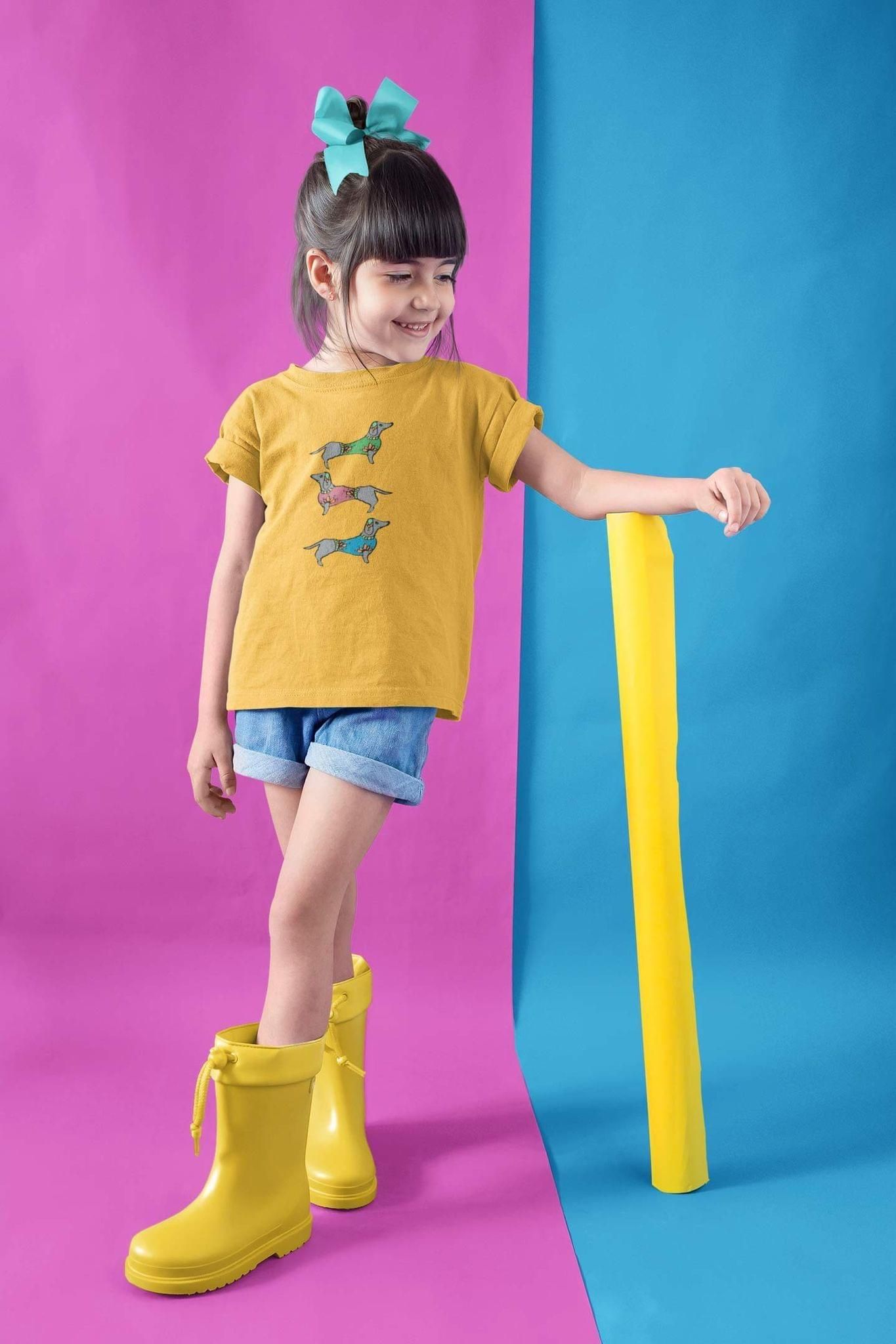 Round Neck T-Shirt (Toddlers) - Three Dachshunds (17 Colours)