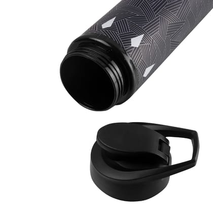 Marvel Black Panther Insulated Steel Water Bottle for Kids, Girls Boys and Adults 750ml (Black) - AZ300 Marvel Black Panther Insulated Steel Water Bottle for Kids, Girls Boys and Adults 750ml (Black) - AZ300