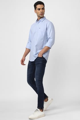 Men Blue Slim Fit Textured Full Sleeves Casual Shirt Men Blue Slim Fit Textured Full Sleeves Casual Shirt