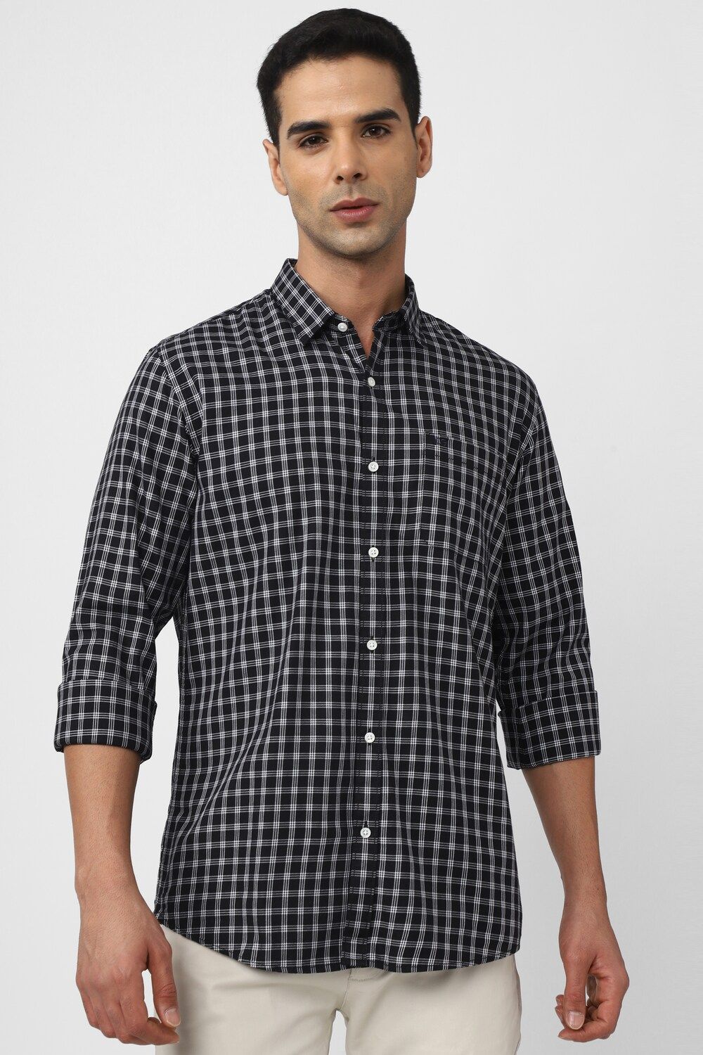 Men Black Slim Fit Check Full Sleeves Casual Shirt