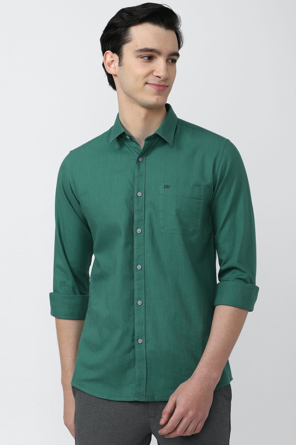 Men Green Slim Fit Solid Full Sleeves Casual Shirt