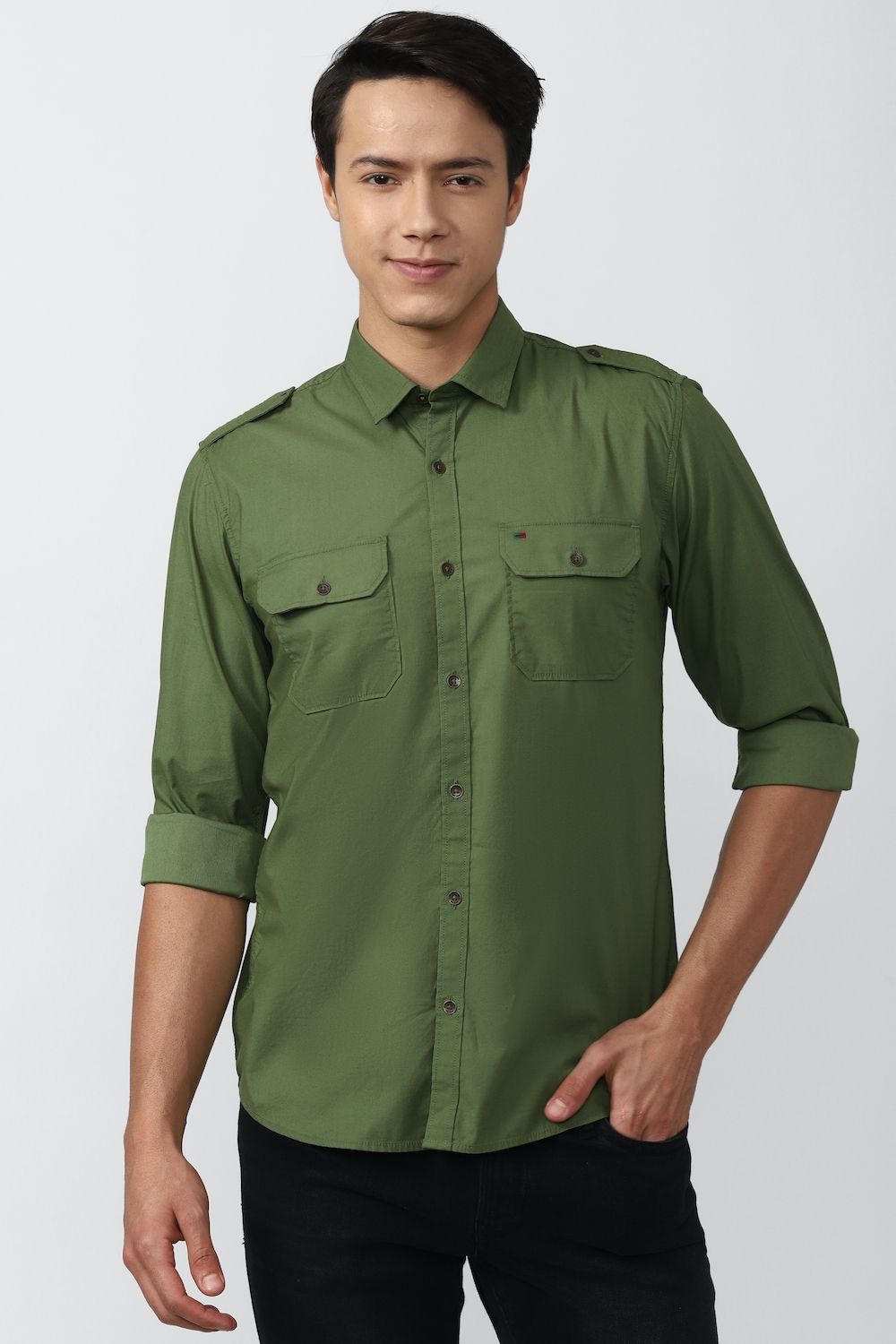 Men Green Slim Fit Solid Full Sleeves Casual Shirt