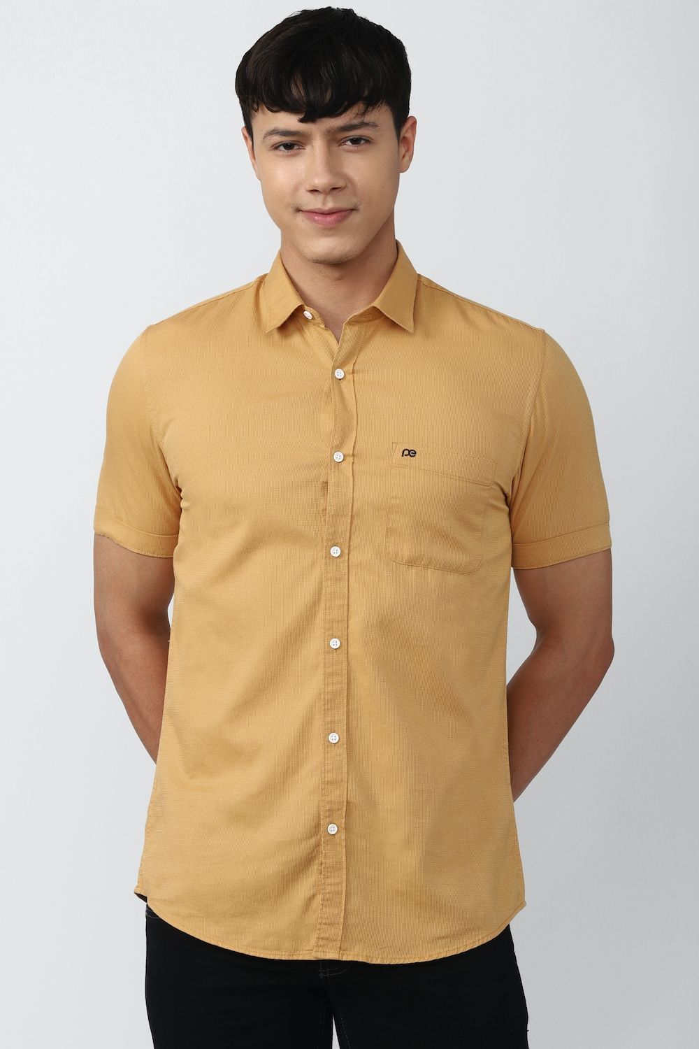 Men Orange Slim Fit Textured Half Sleeves Casual Shirt