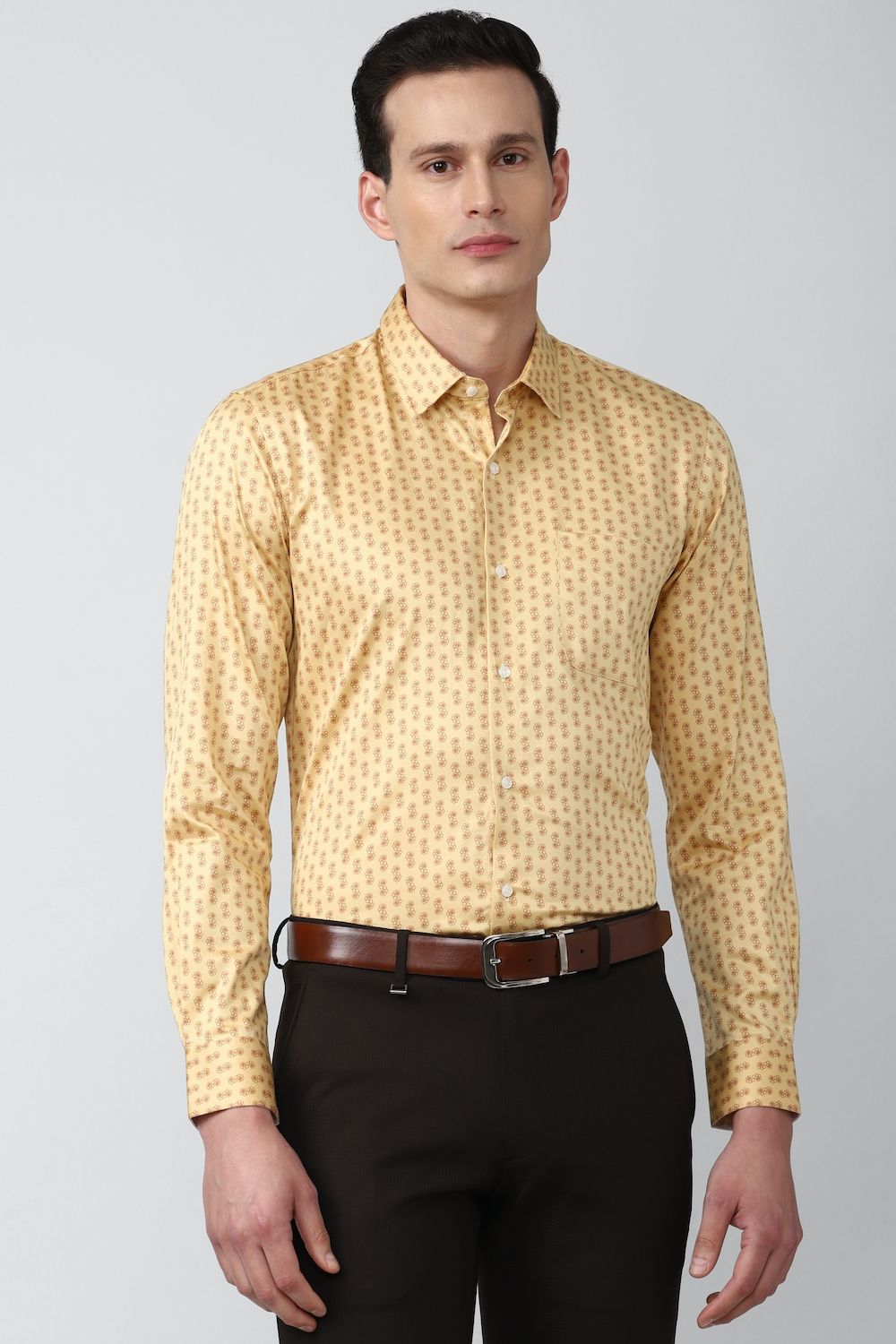 Men Beige Slim Fit Formal Full Sleeves Formal Shirt