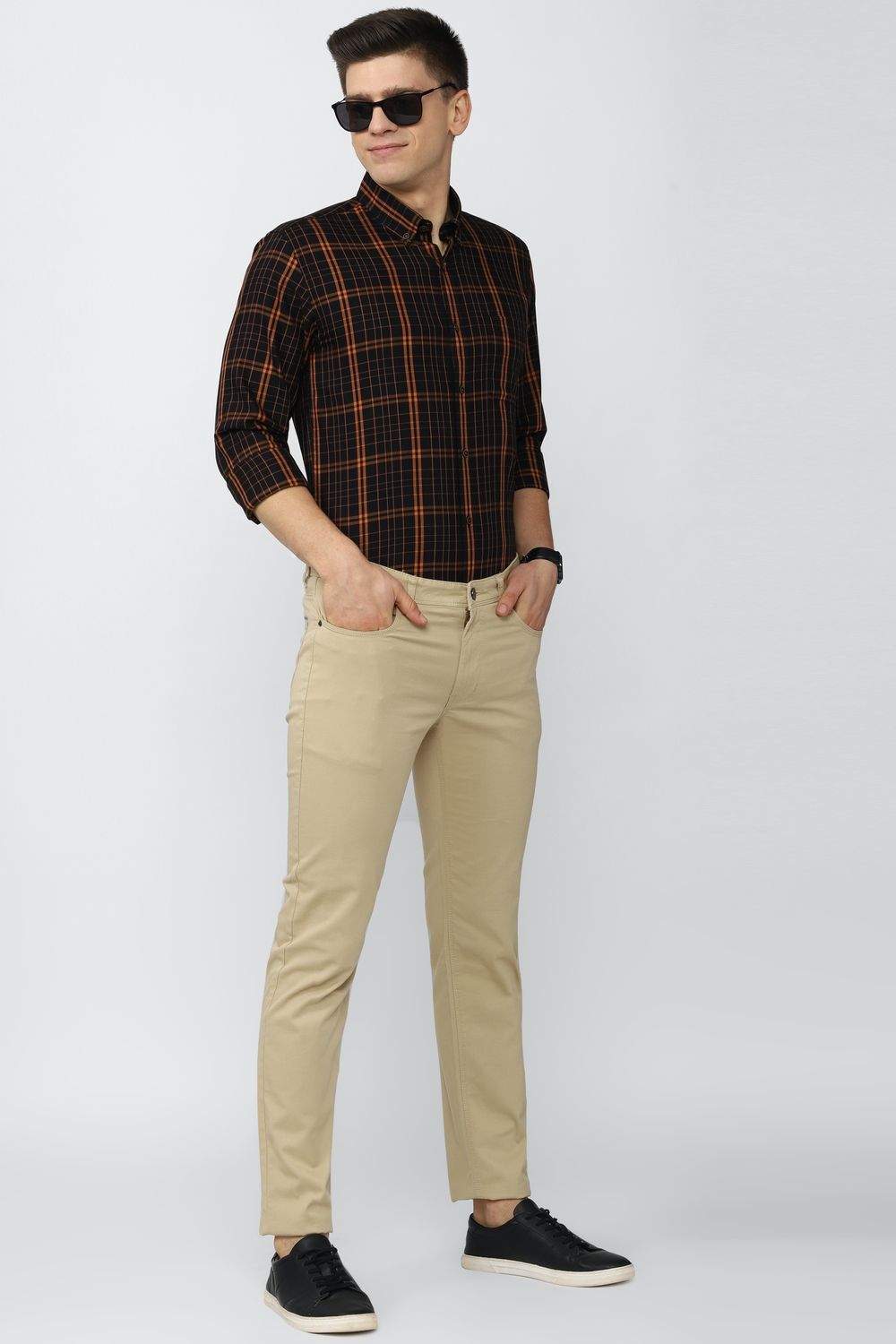 Men Black Slim Fit Check Full Sleeves Casual Shirt