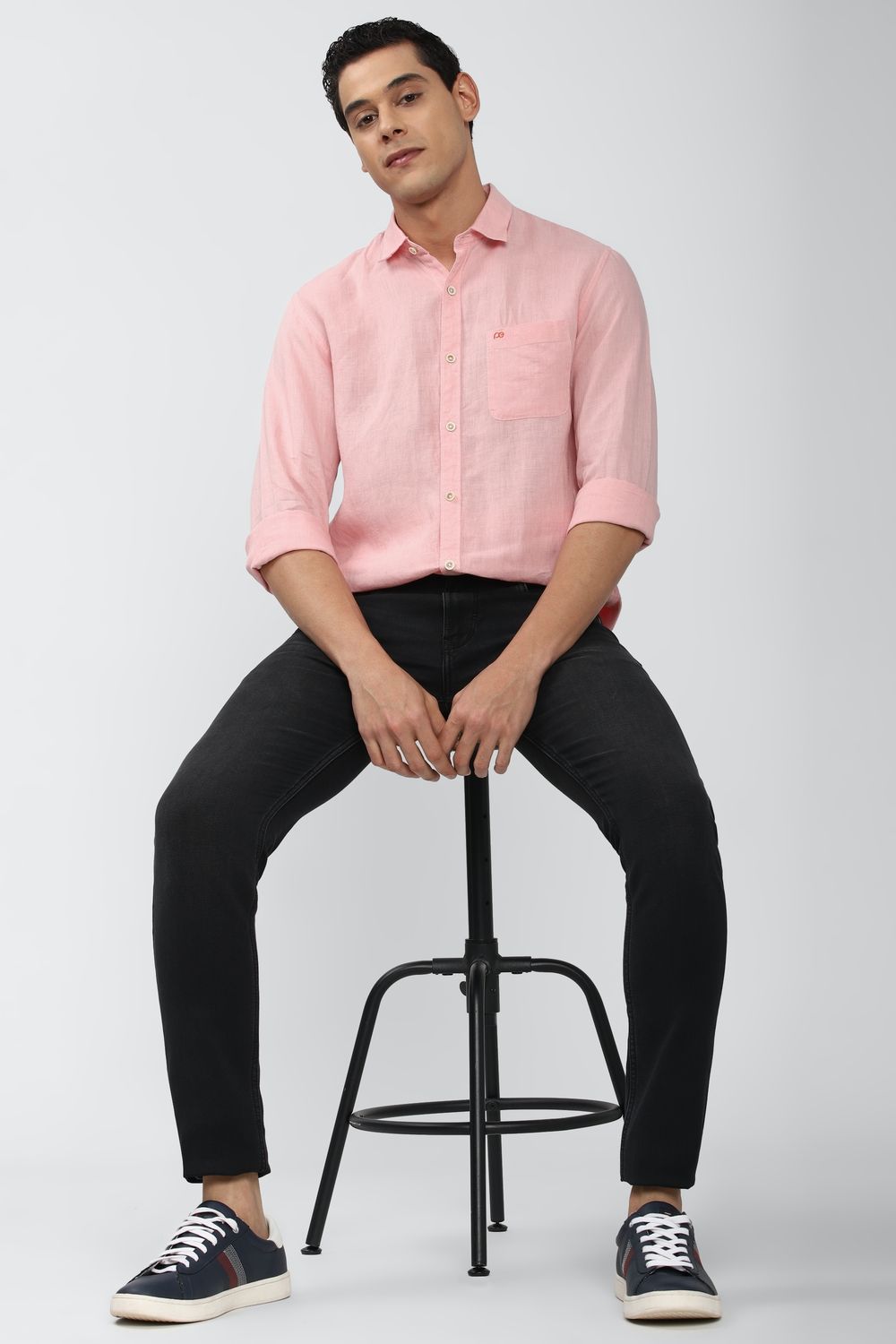 Men Pink Slim Fit Solid Full Sleeves Casual Shirt
