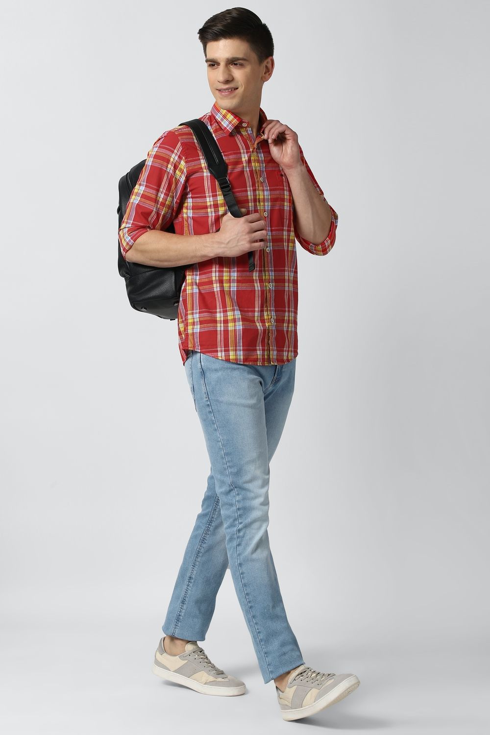 Men Red Slim Fit Check Full Sleeves Casual Shirt
