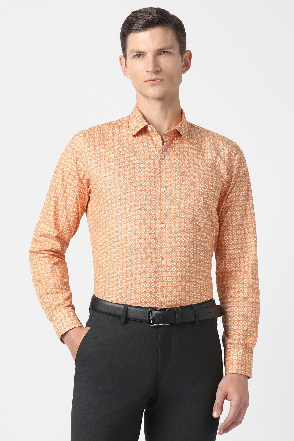Men Peach Slim Fit Formal Full Sleeves Formal Shirt
