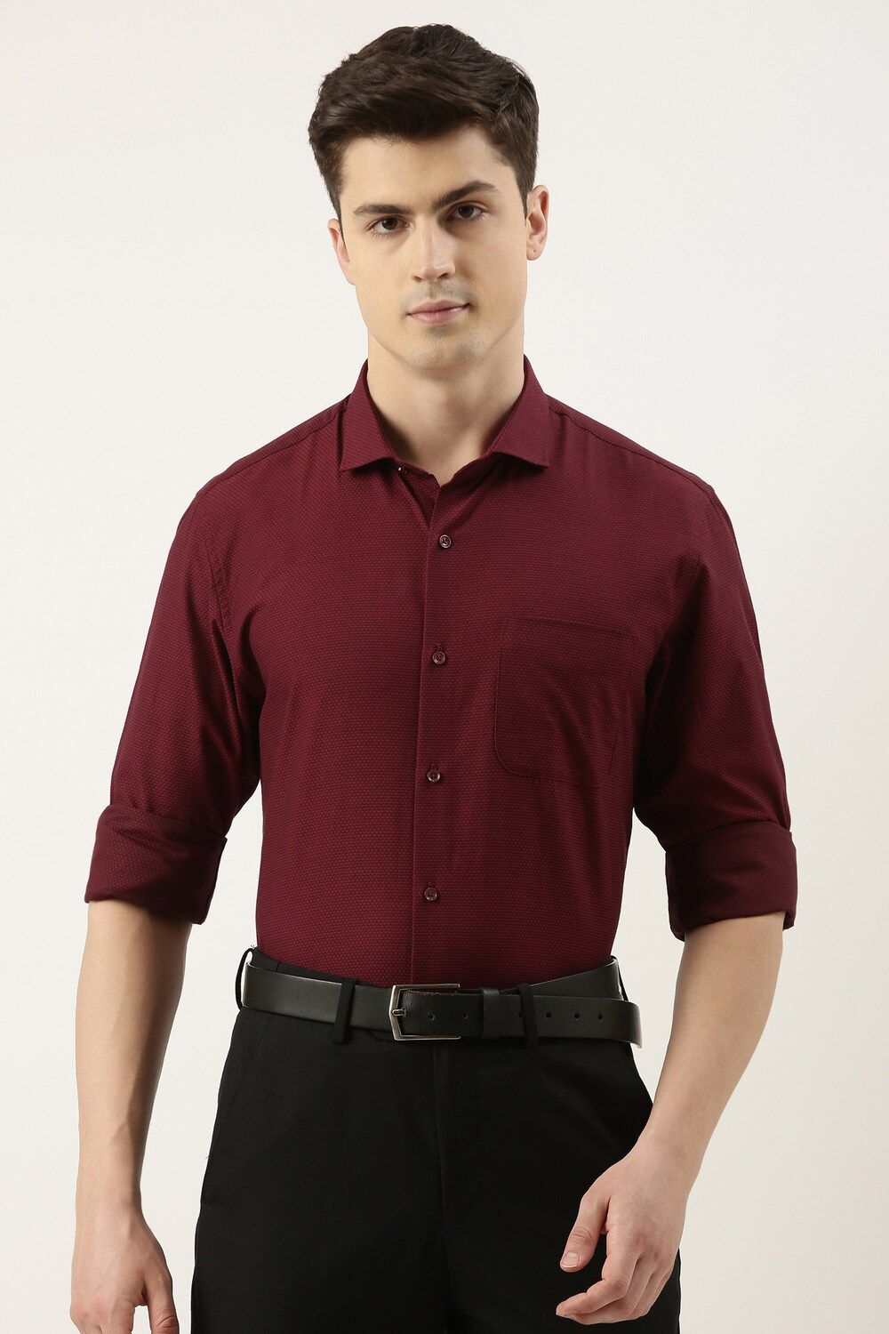Men Maroon Slim Fit Formal Full Sleeves Formal Shirt