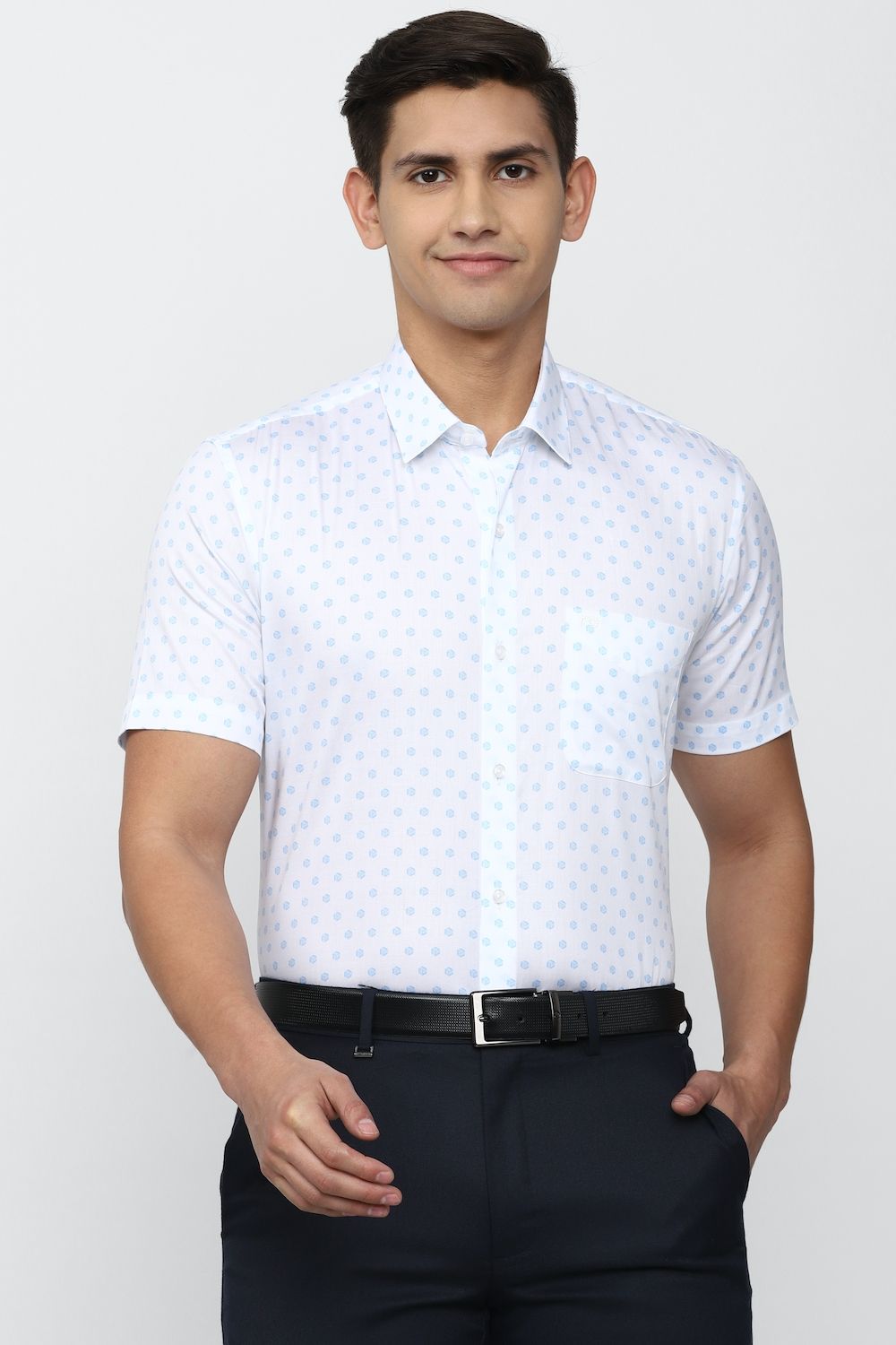 Men Blue Slim Fit Formal Half Sleeves Formal Shirt