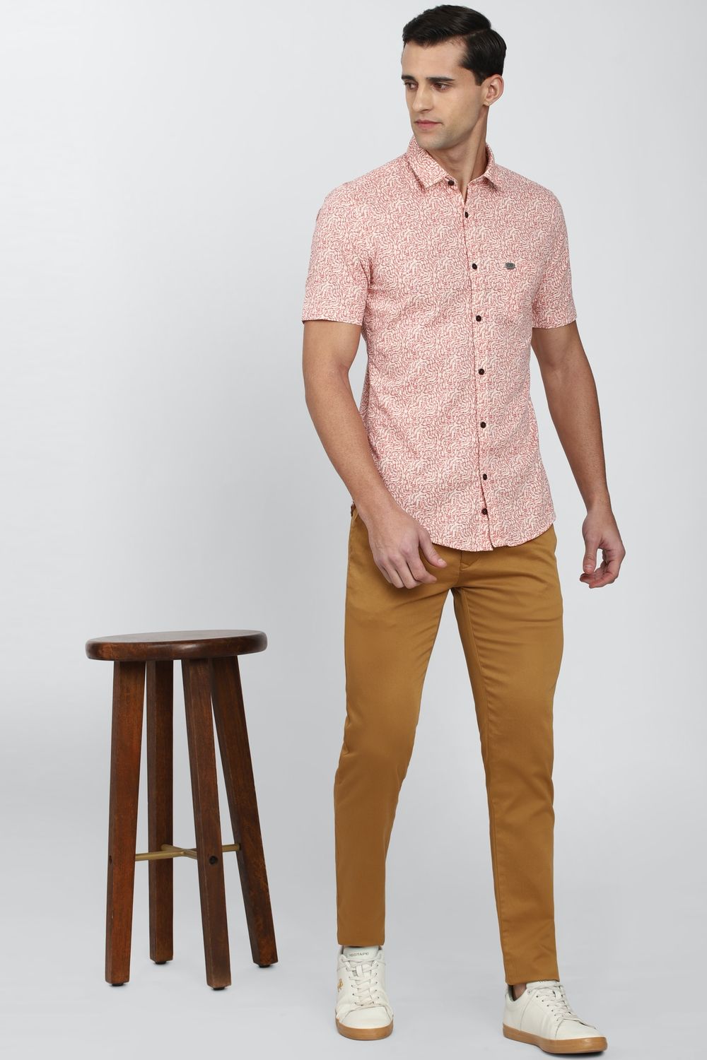 Men Pink Super Slim Fit Print Half Sleeves Casual Shirt