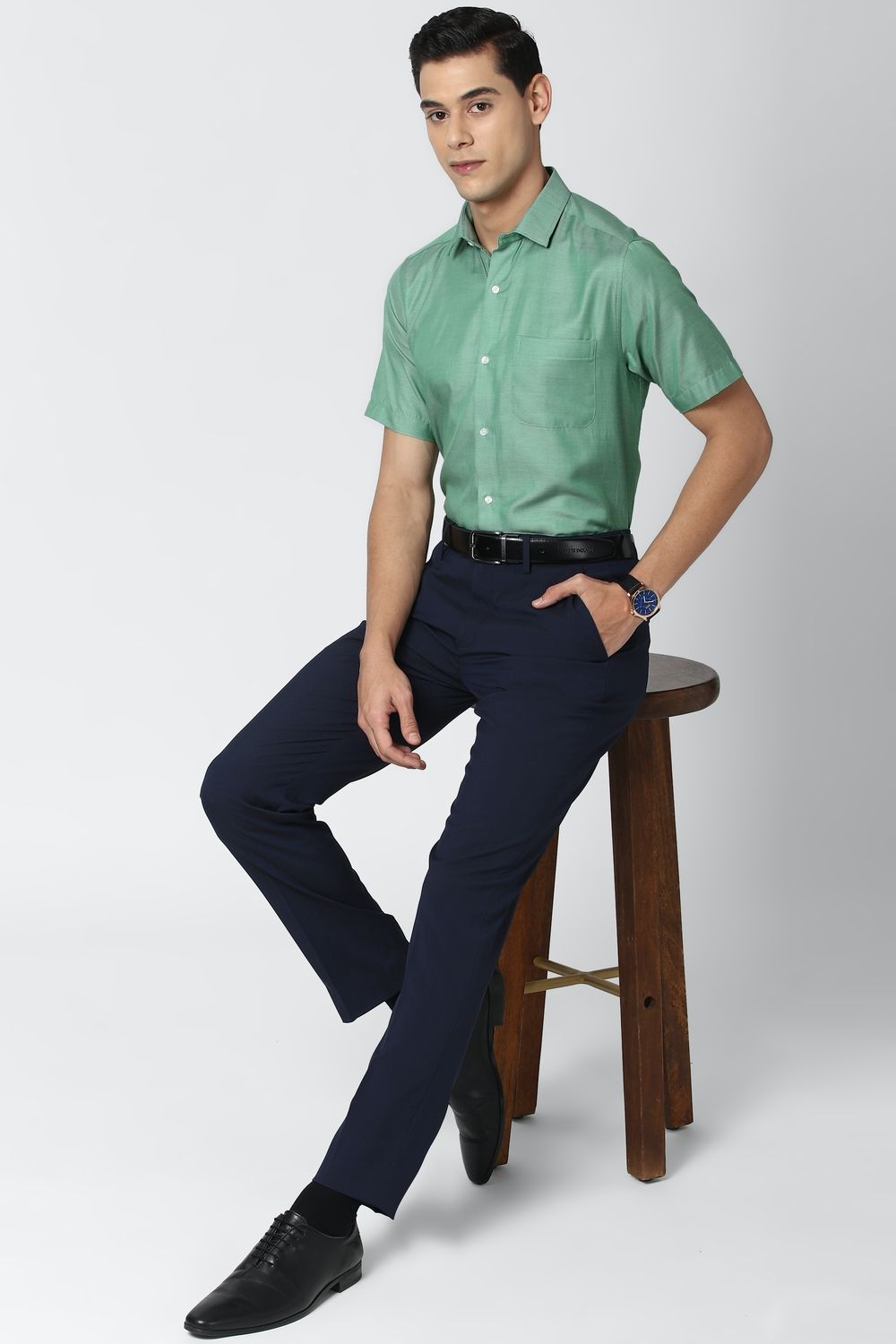 Men Green Regular Fit Formal Half Sleeves Formal Shirt