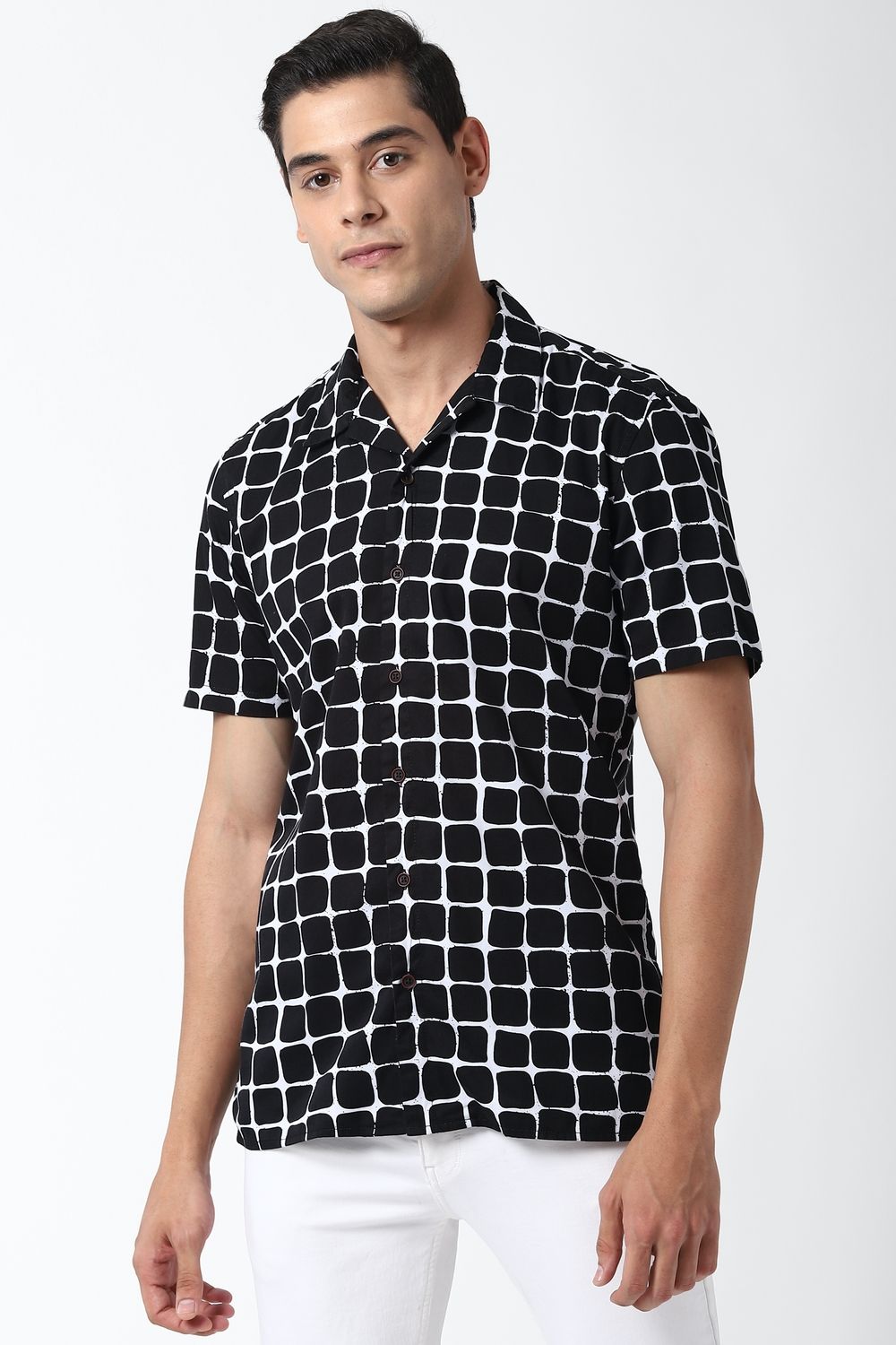 Men Black Super Slim Fit Print Half Sleeves Casual Shirt