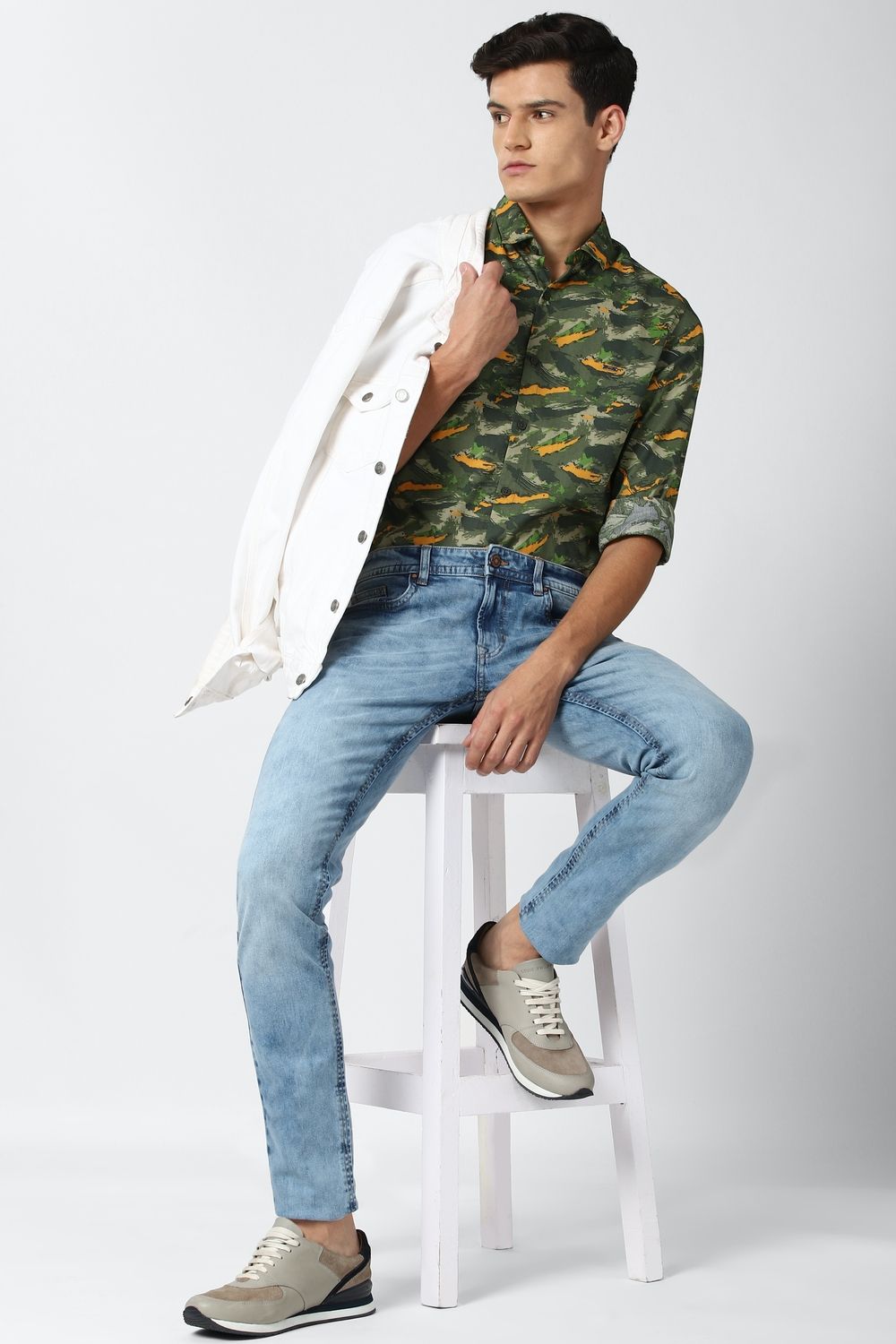 Men Olive Super Slim Fit Print Full Sleeves Casual Shirt