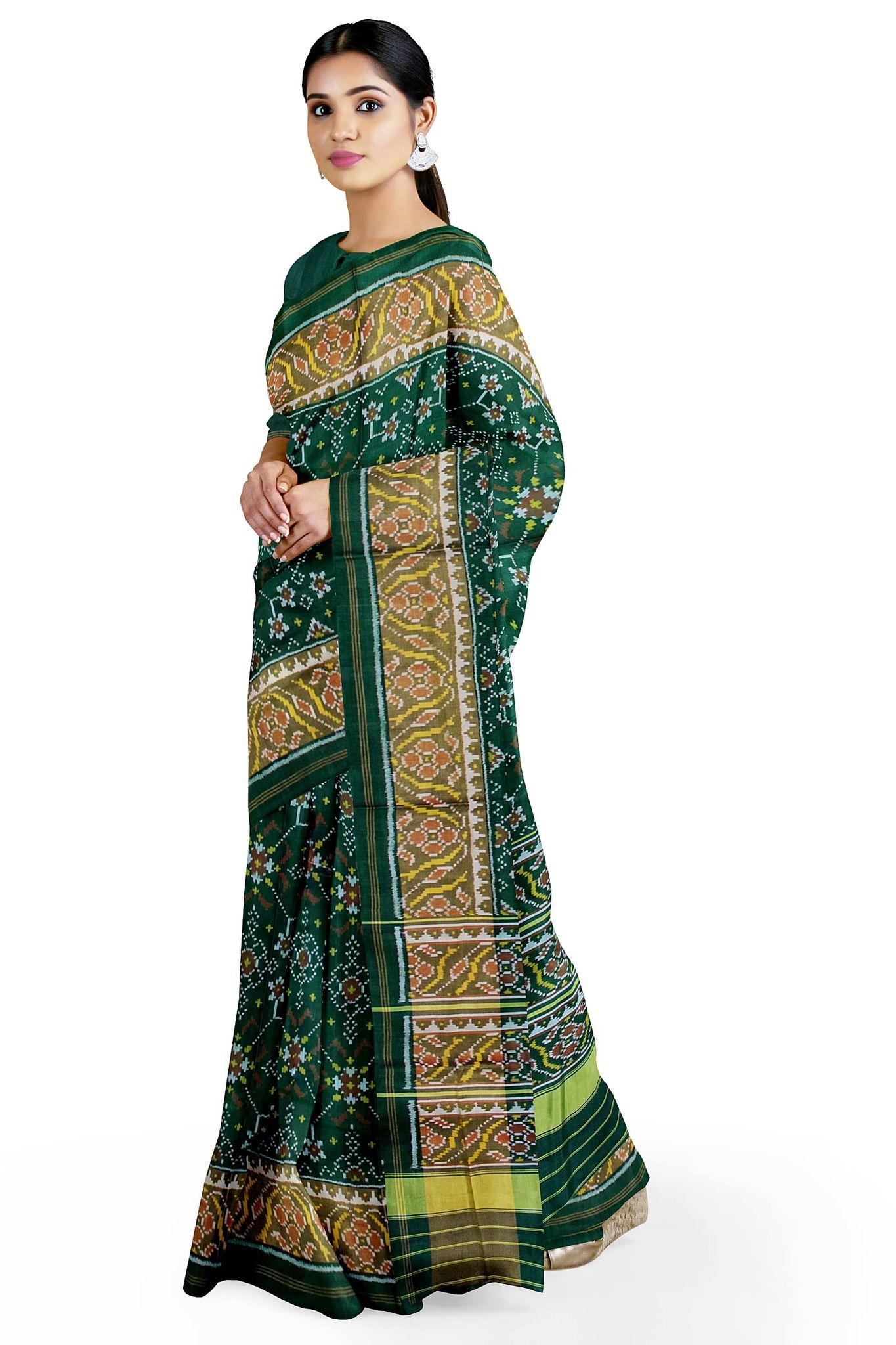 Garvi Gurjari (A Gujarat Govt Enterprise Women Green Shaded Handwoven Single Ikat Silk Patola Saree(GGCSIKS75)